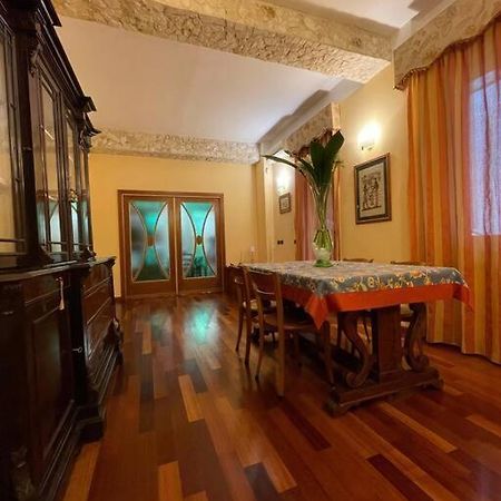 Casa Elle Apartment Катания Екстериор снимка
